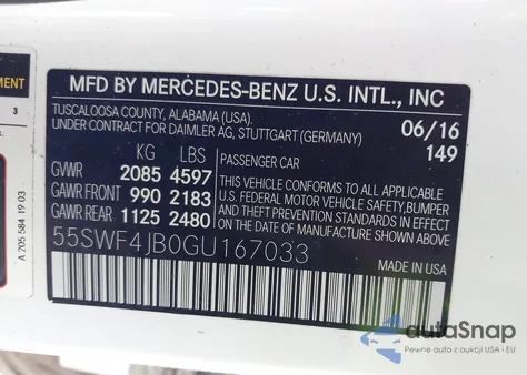 2016 Mercedes-Benz C 300 Sport z USA, uszkodzony, nr VIN 55SWF4JB0GU167033